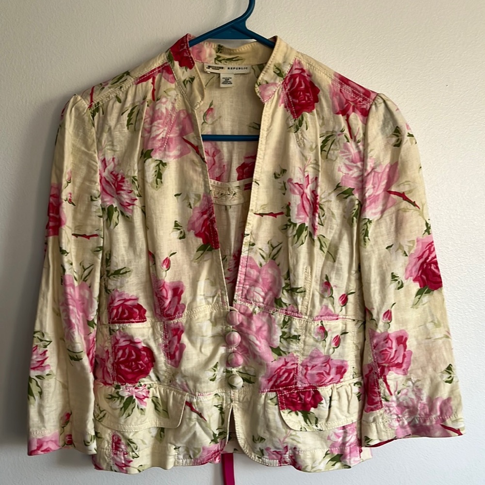 Banana Republic Blazer jacket crop style 4 petite